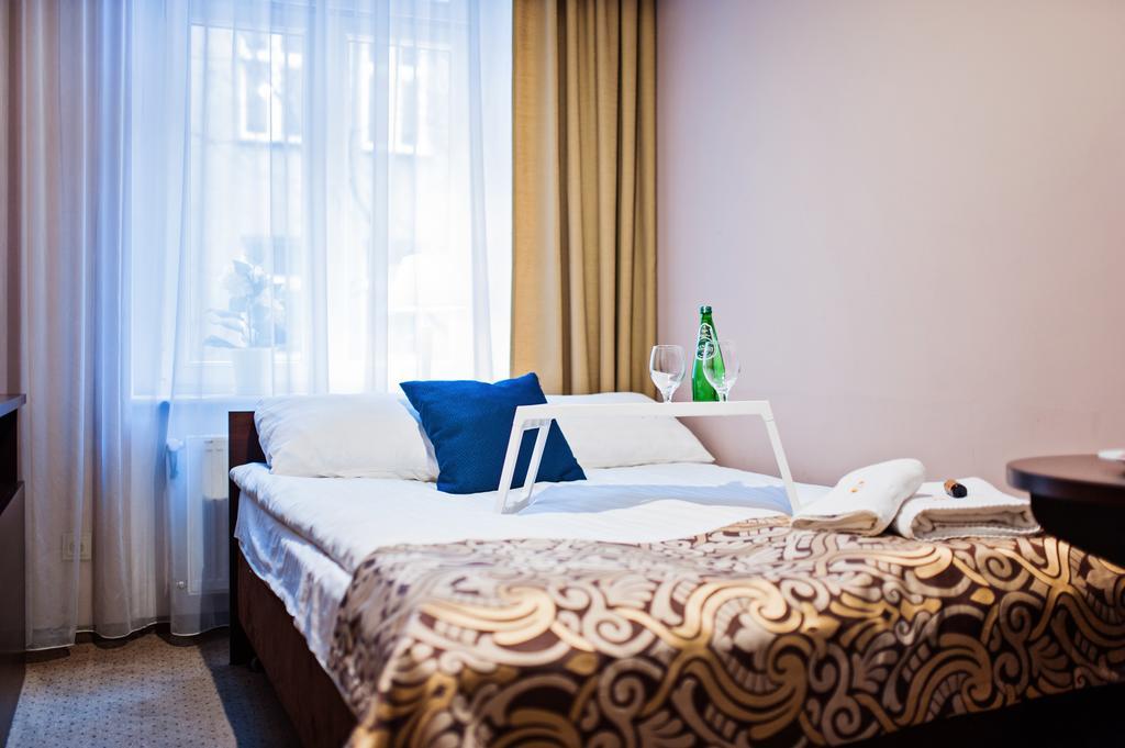 Ttrooms Poznań Eksteriør billede