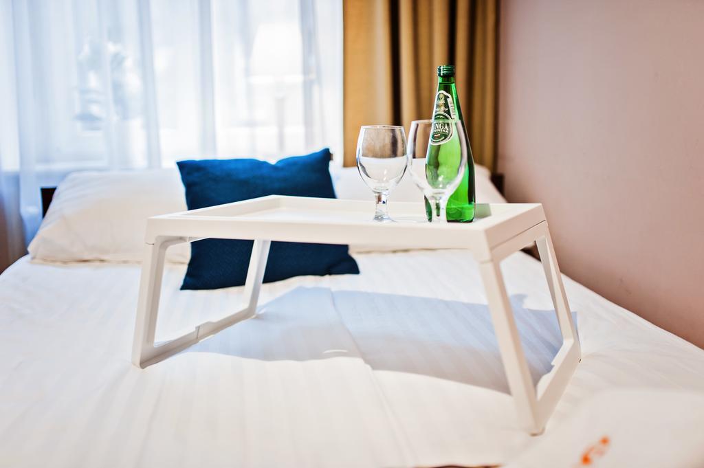 Ttrooms Poznań Eksteriør billede